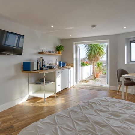 St Ives Pebbles - A Relaxing King Studio מראה חיצוני תמונה